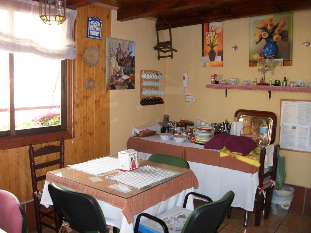 Moni Albayzin Pensión Granada