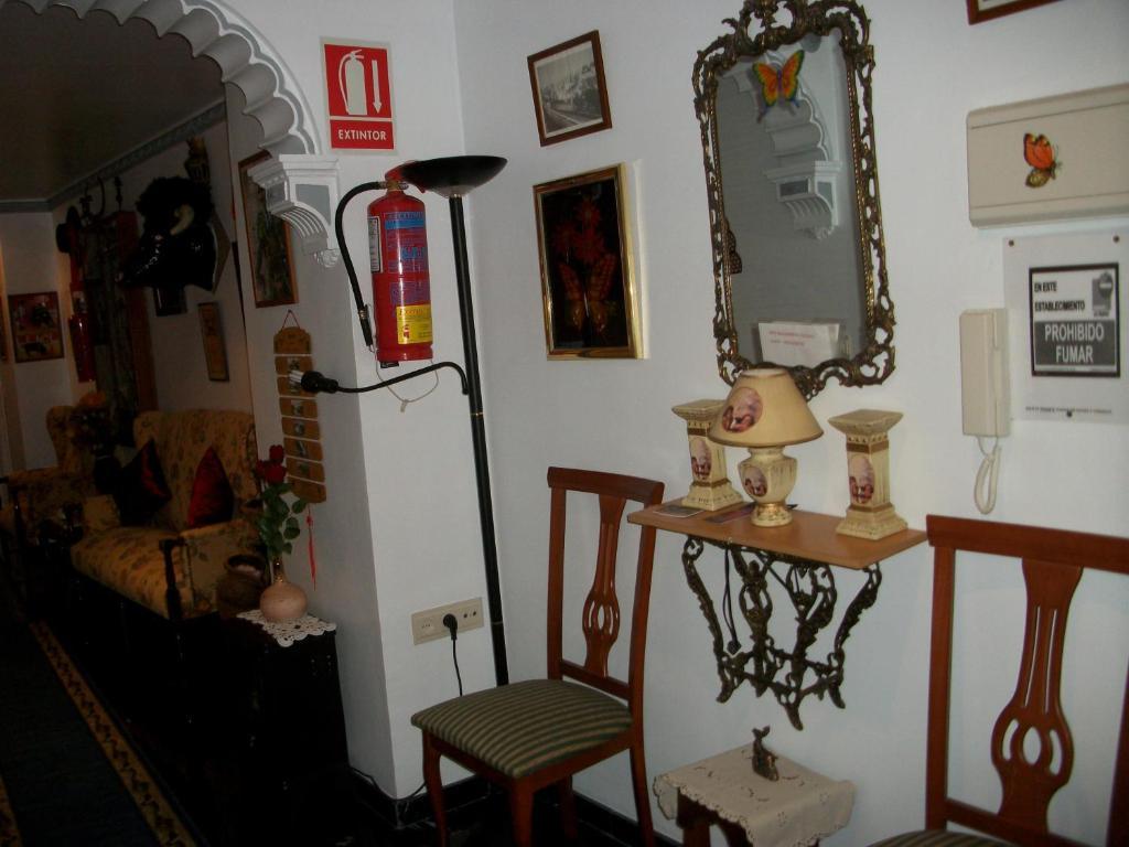 Moni Albayzin Granada